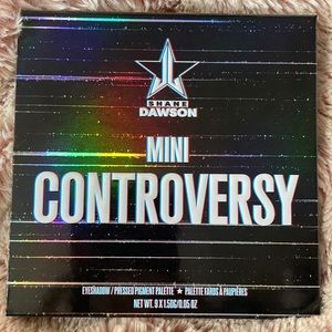 Jeffree star x Shane Dawson mini controversy palette
